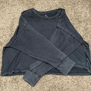 Lot of 2 Aerie long sleeves